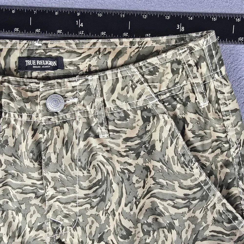 True Religion Cargo Pants Mens 28x31 Green Abstract Camo SN Straight Leg Utility